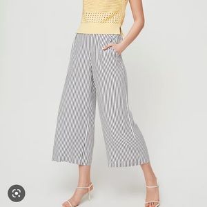 Aritzia Wilfred wide leg cropped pants S